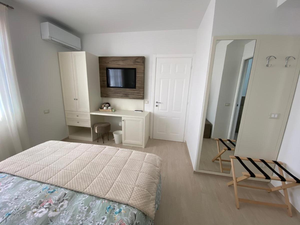 Bellaisa Bed & Breakfast Camaiore Exteriör bild