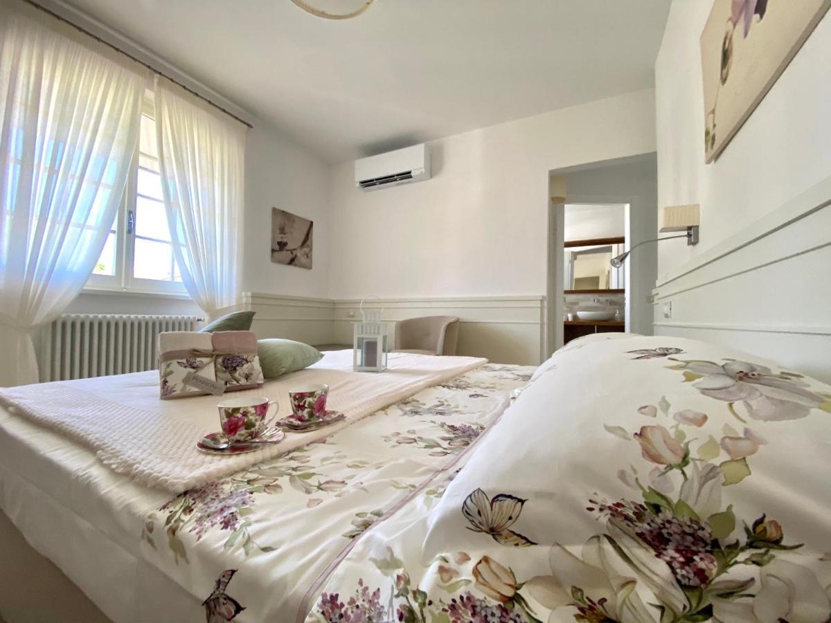 Bellaisa Bed & Breakfast Camaiore Exteriör bild