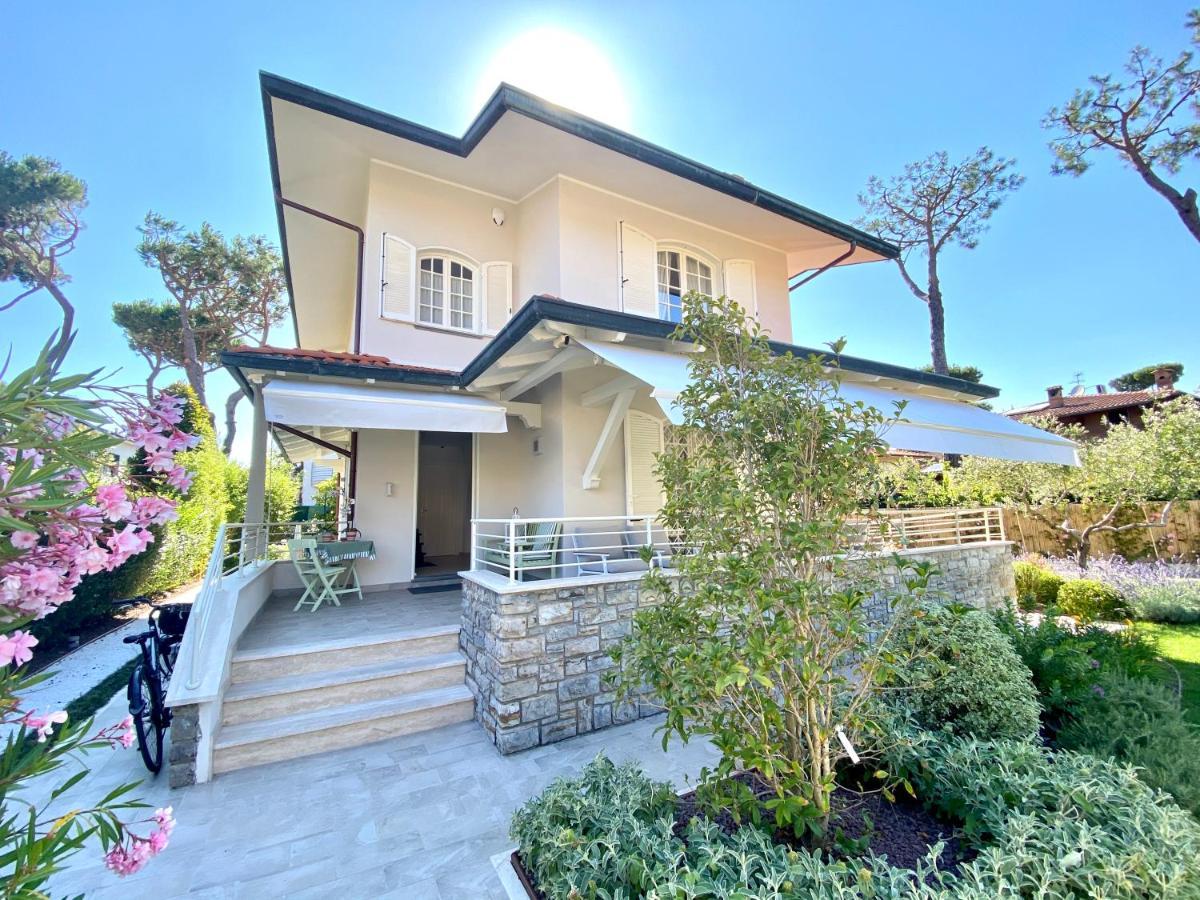 Bellaisa Bed & Breakfast Camaiore Exteriör bild