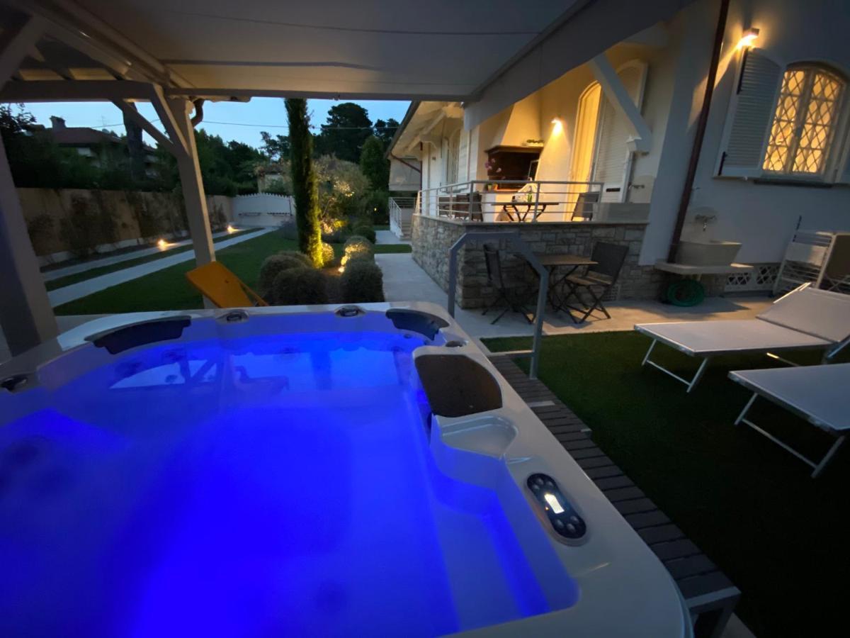Bellaisa Bed & Breakfast Camaiore Exteriör bild
