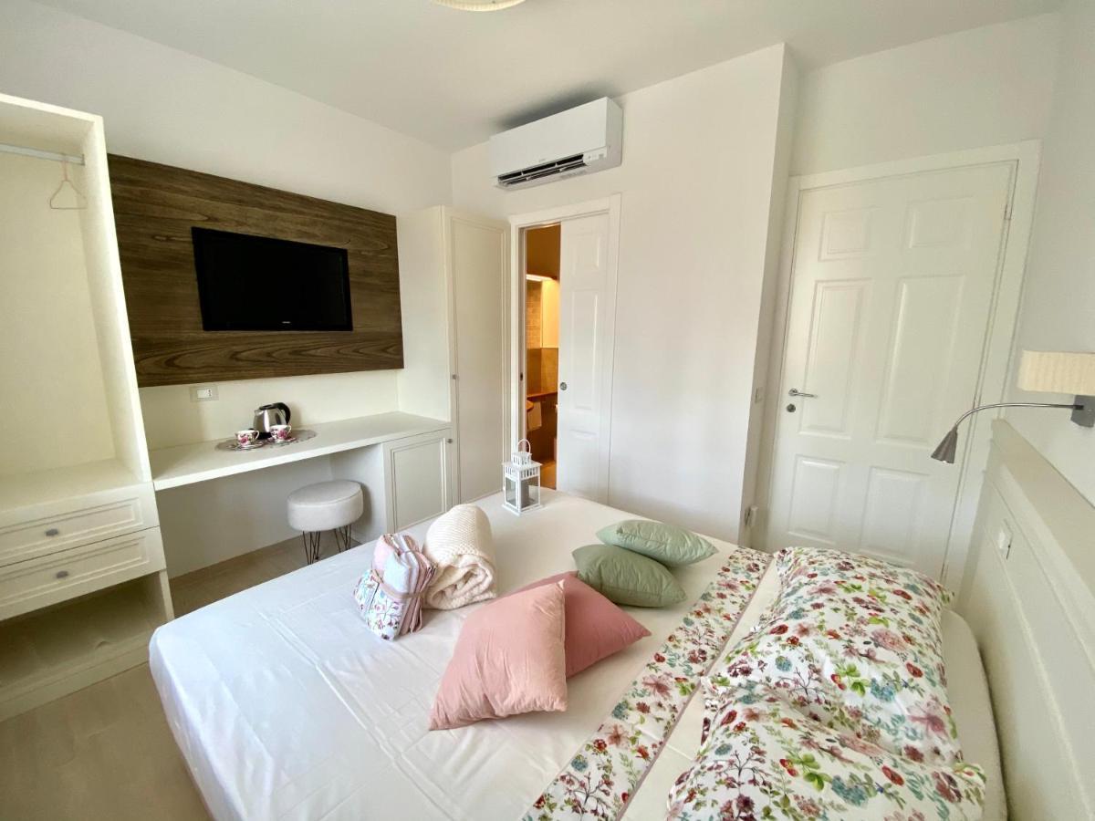 Bellaisa Bed & Breakfast Camaiore Exteriör bild